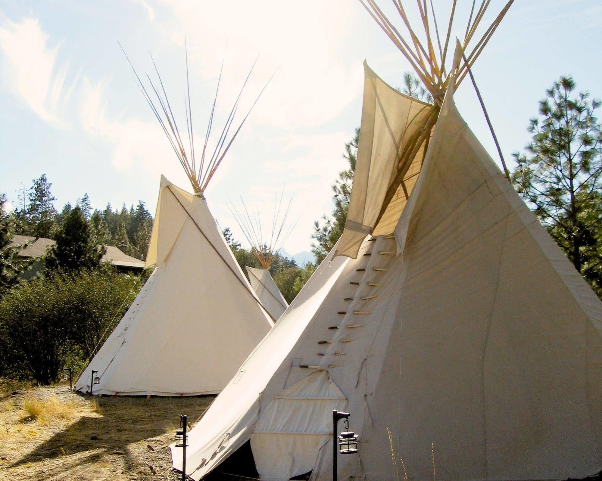 Kumsheen Rafting Resort Lytton Esterno foto